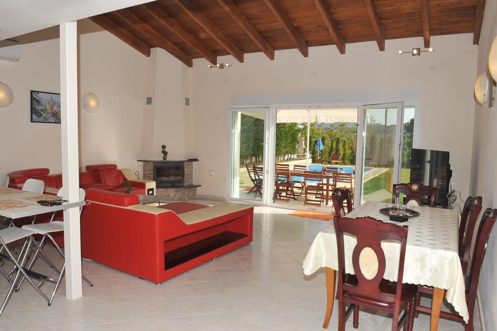 Villa Poulades Gouvia Zimmer foto