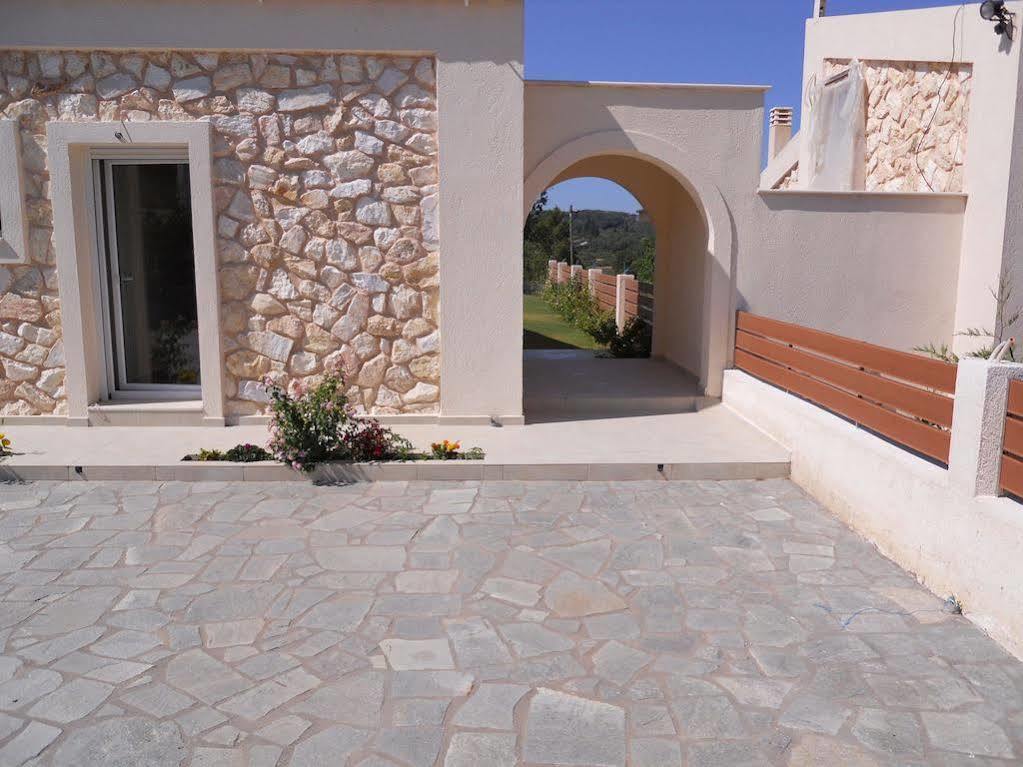 Villa Poulades Gouvia Exterior foto