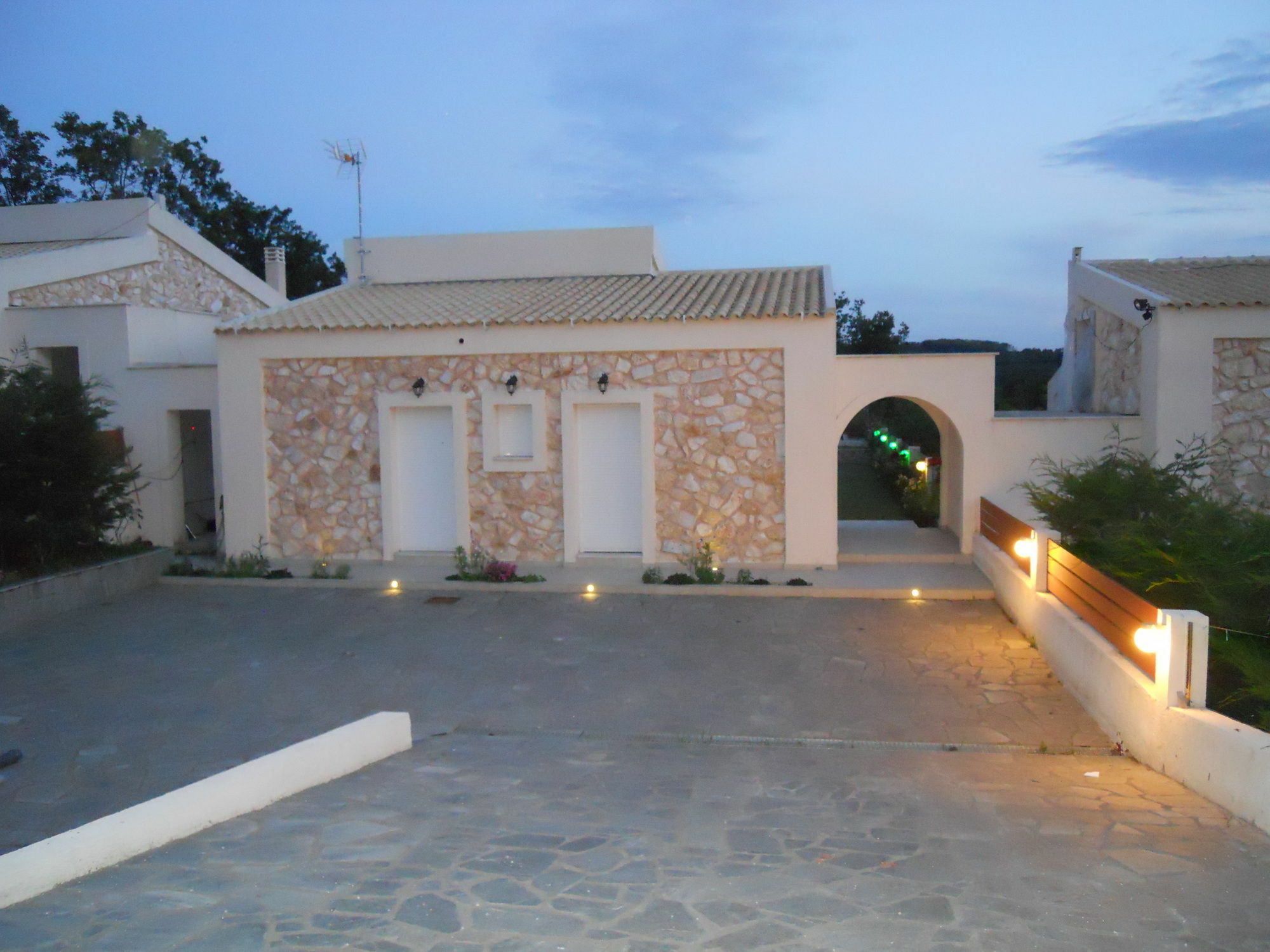 Villa Poulades Gouvia Exterior foto